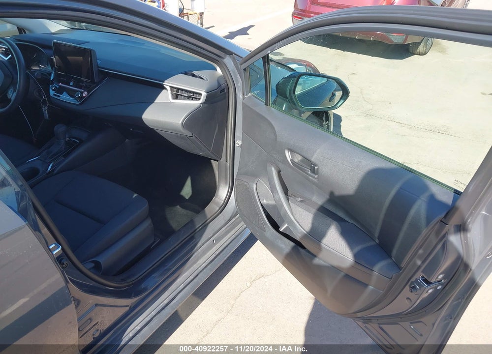 2024 TOYOTA COROLLA LE VIN: 5YFB4MDE5RP166446