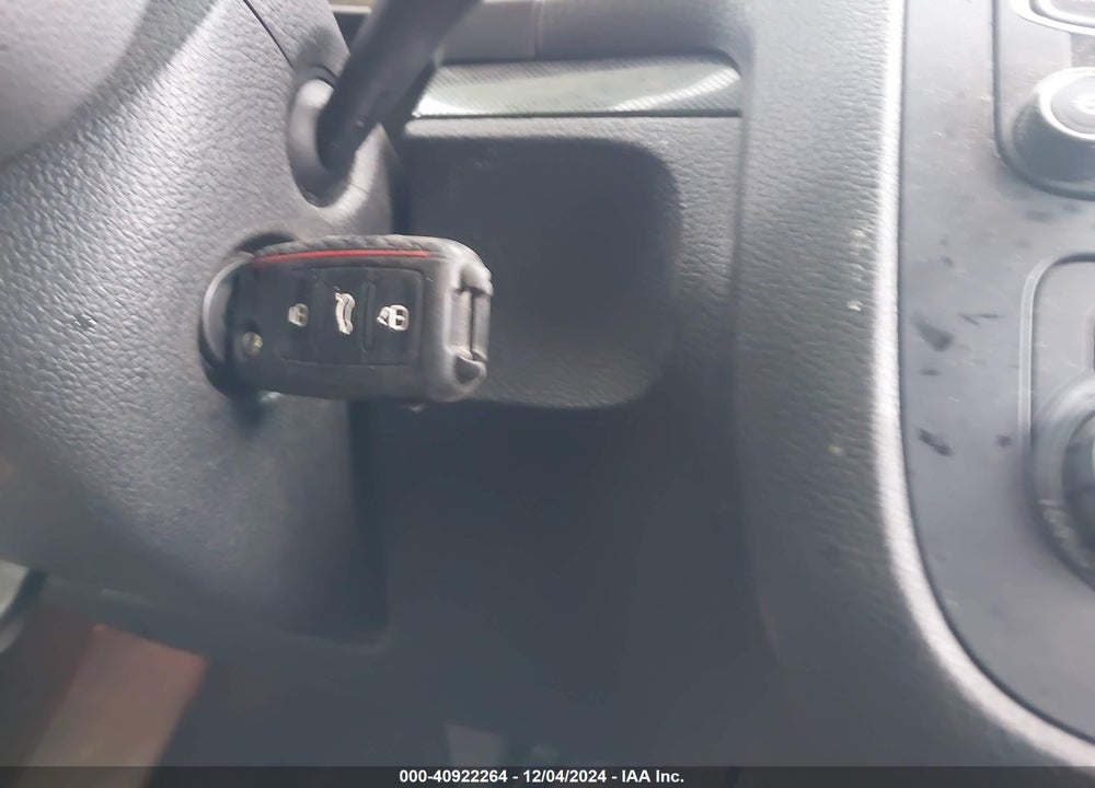 2010 VOLKSWAGEN JETTA SE VIN: 3VWRZ7AJ9AM032437
