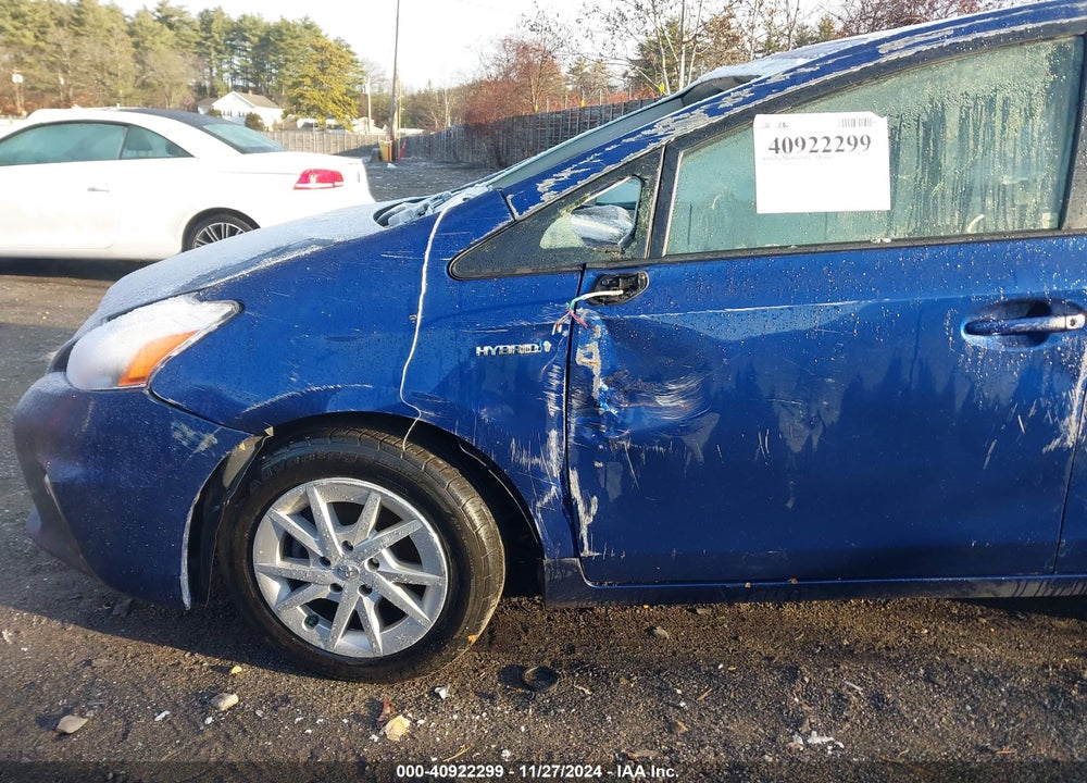 2014 TOYOTA PRIUS V VIN: JTDZN3EU4E3306114