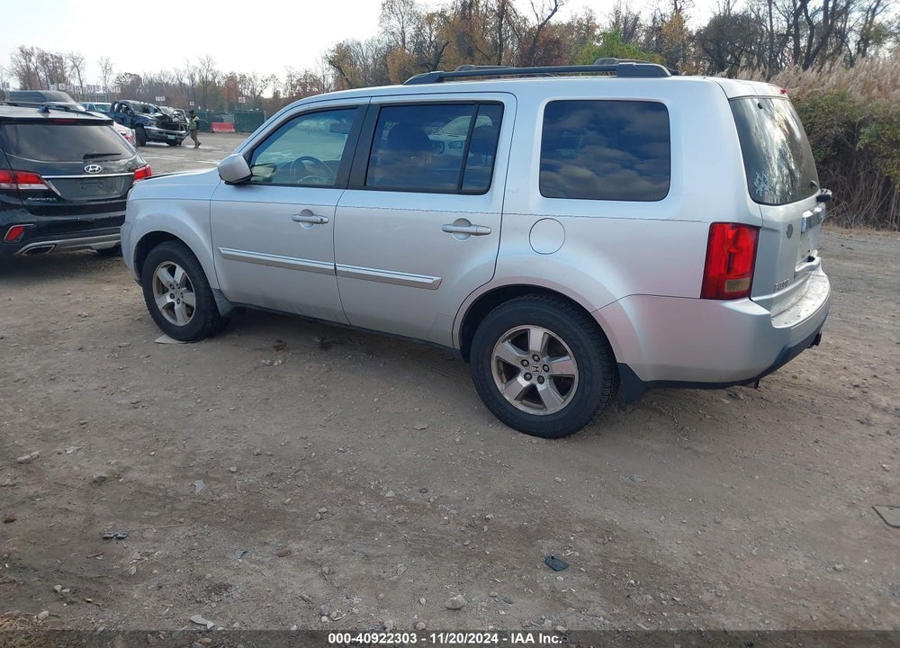 2009 HONDA PILOT EX-L VIN: 5FNYF48529B049658