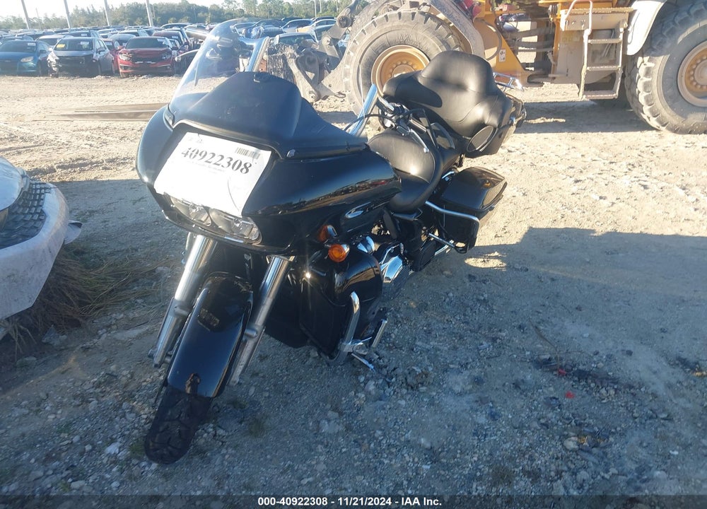 2022 HARLEY-DAVIDSON FLTRK VIN: 1HD1KZF19NB672524