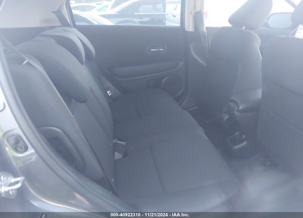 2016 HONDA HR-V LX VIN: 3CZRU5H31GM712140