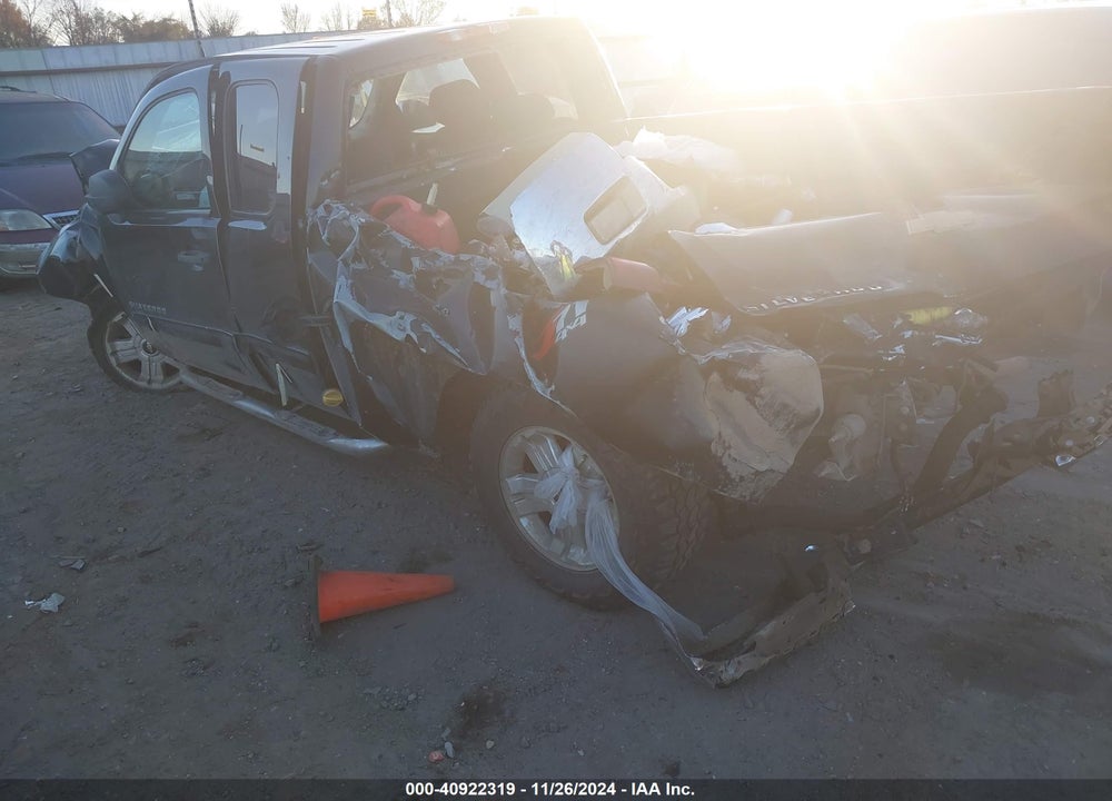2013 CHEVROLET SILVERADO 1500 LT VIN: 1GCRKSE77DZ414266