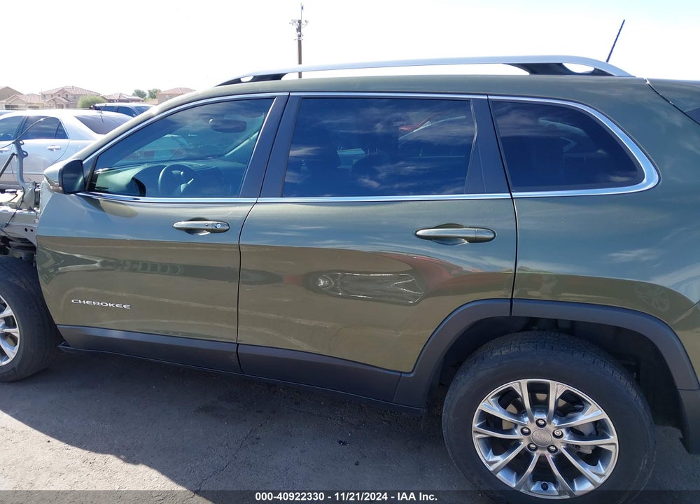 2019 JEEP CHEROKEE LATITUDE PLUS FWD VIN: 1C4PJLLB9KD226205