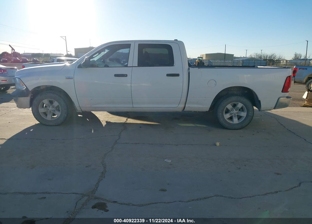 2018 RAM 1500 TRADESMAN 4X4 6'4 BOX VIN: 1C6RR7ST1JS321443