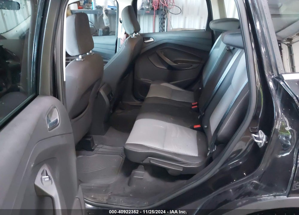 2019 FORD ESCAPE SE VIN: 1FMCU9GD0KUB61390