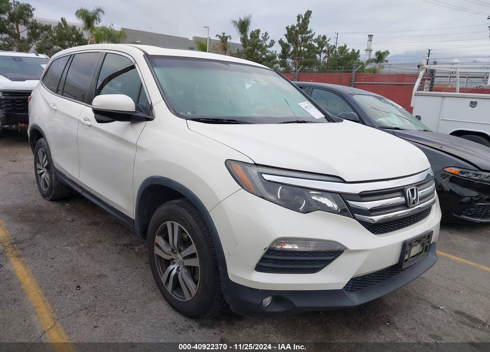 2017 HONDA PILOT EX-L VIN: 5FNYF5H59HB036023