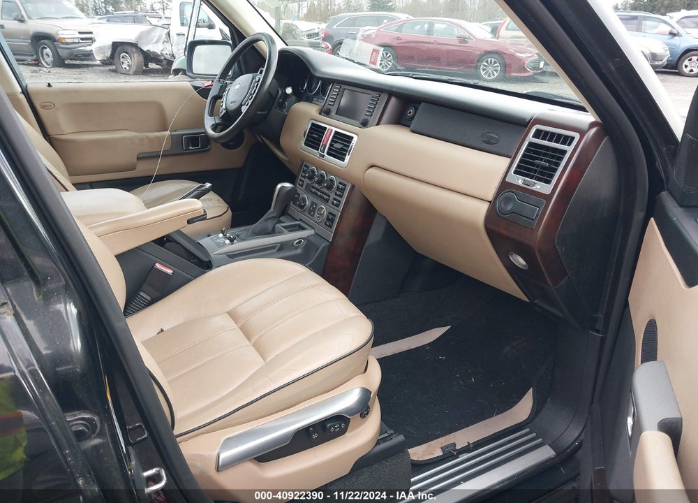 2004 LAND ROVER RANGE ROVER HSE VIN: SALME11464A146888