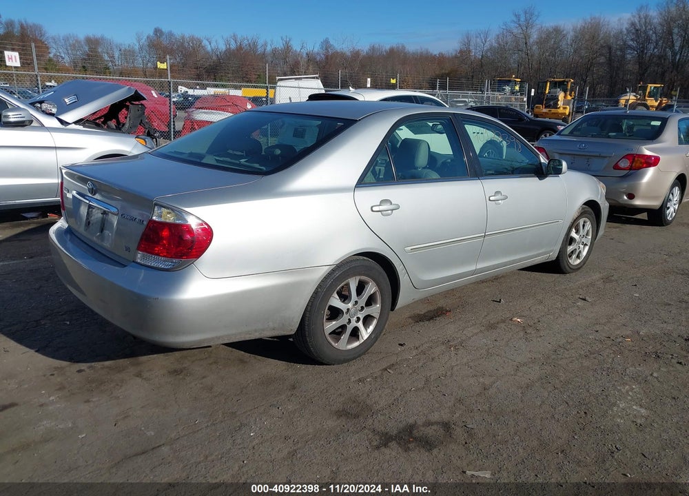 2005 TOYOTA CAMRY XLE V6 VIN: 4T1BF30K65U606473