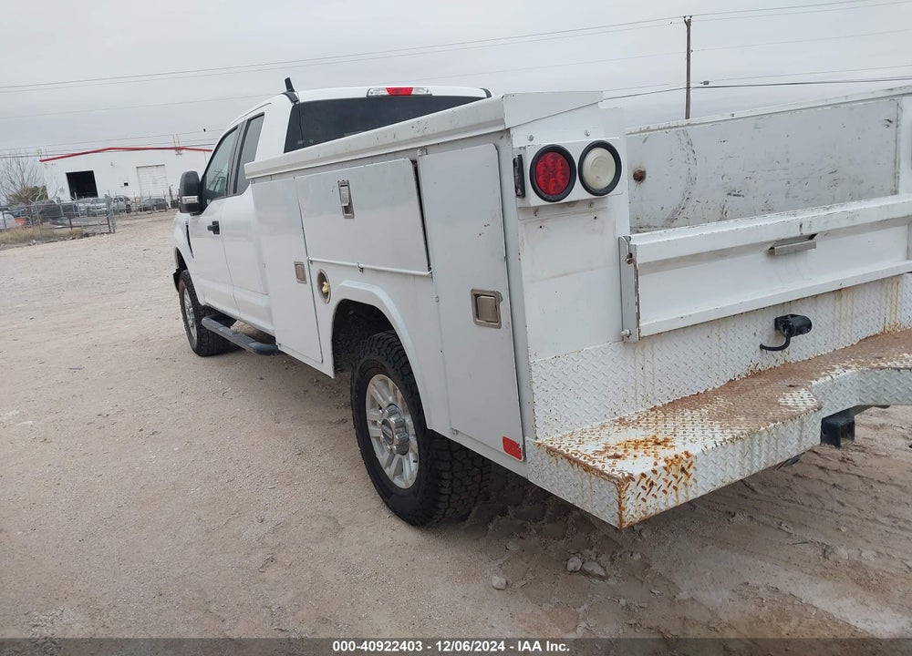 2019 FORD F-250 XLT VIN: 1FD7X2B61KEG05959