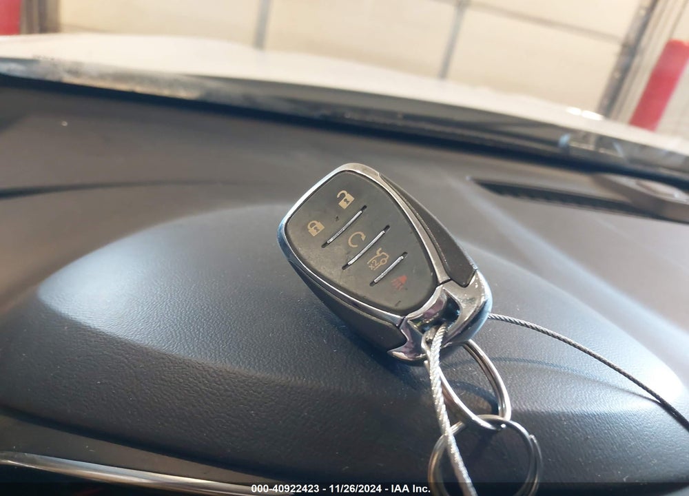 2018 CHEVROLET MALIBU VIN: 1G1ZD5ST7JF255266