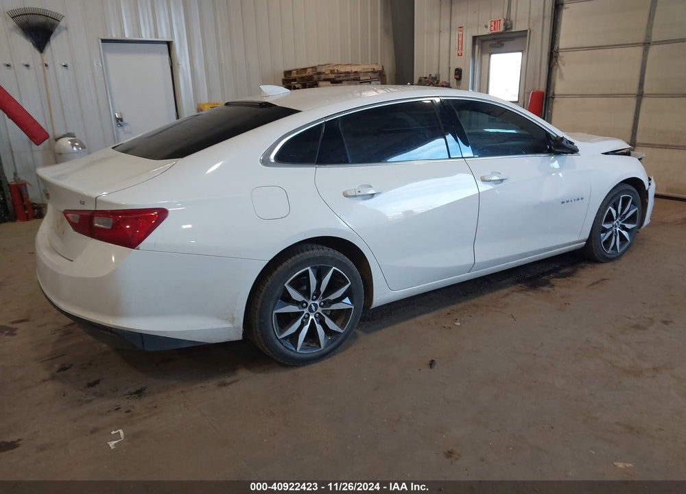 2018 CHEVROLET MALIBU VIN: 1G1ZD5ST7JF255266