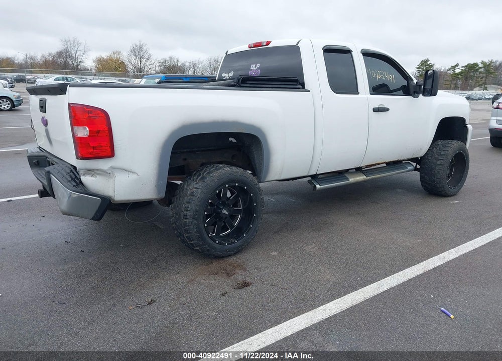 2008 CHEVROLET SILVERADO 1500 LT1 VIN: 1GCEK19J48Z169835