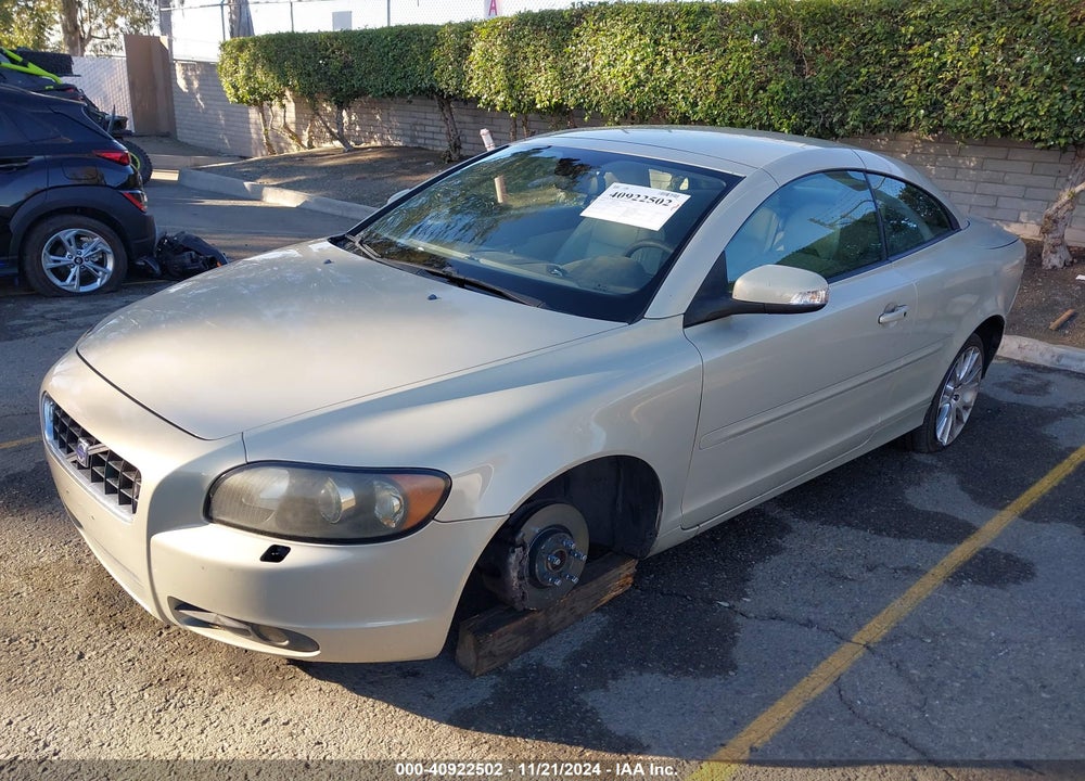 2008 VOLVO C70 T5 VIN: YV1MC672X8J046129