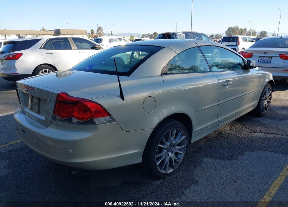 2008 VOLVO C70 T5 VIN: YV1MC672X8J046129
