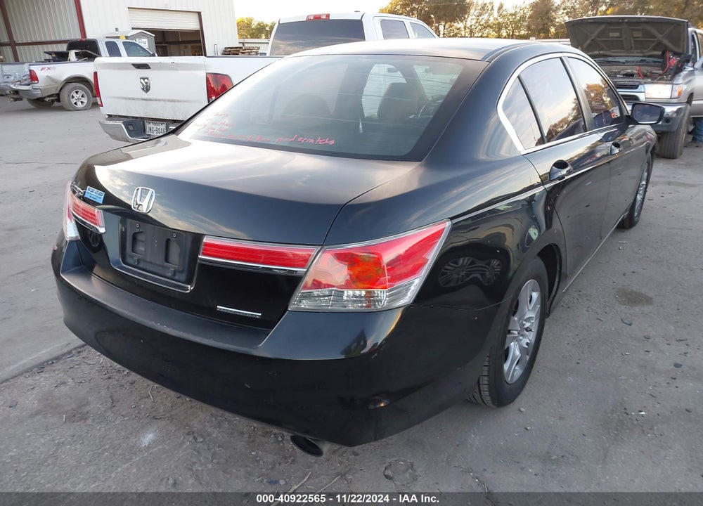 2011 HONDA ACCORD 2.4 SE VIN: 1HGCP2F63BA077802