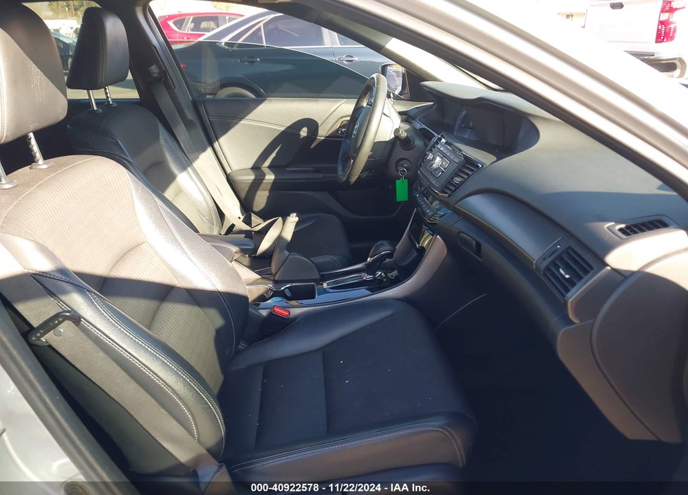 2017 HONDA ACCORD SPORT VIN: 1HGCR2F54HA230889