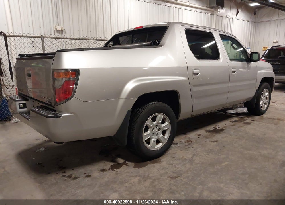 2006 HONDA RIDGELINE RTL VIN: 2HJYK16526H525048