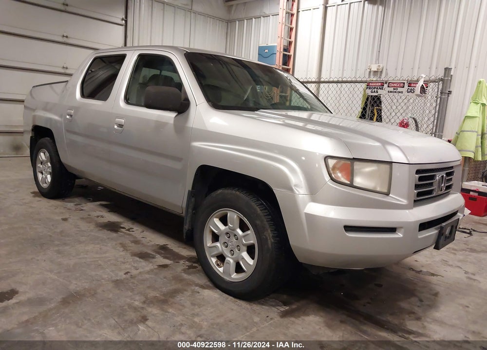 2006 HONDA RIDGELINE RTL VIN: 2HJYK16526H525048