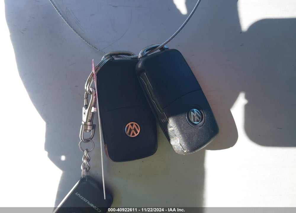 2012 VOLKSWAGEN JETTA 2.5L SEL VIN: 3VWLX7AJXCM321647