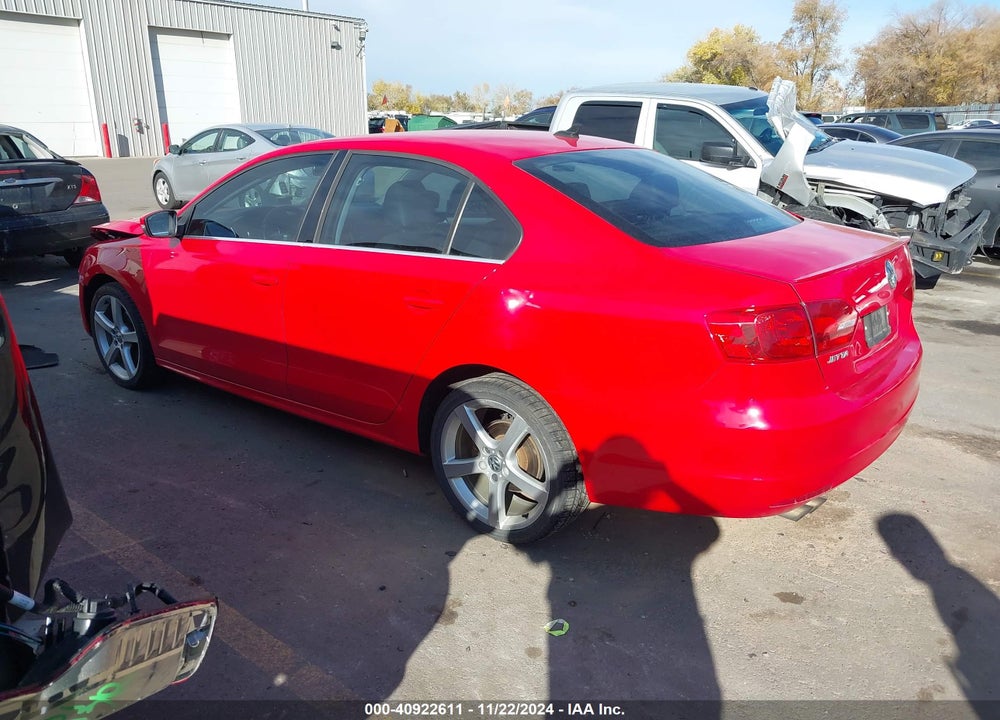 2012 VOLKSWAGEN JETTA 2.5L SEL VIN: 3VWLX7AJXCM321647