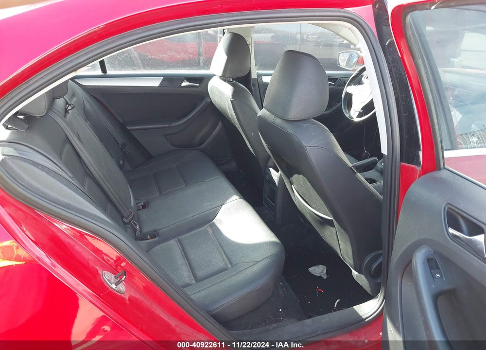 2012 VOLKSWAGEN JETTA 2.5L SEL VIN: 3VWLX7AJXCM321647