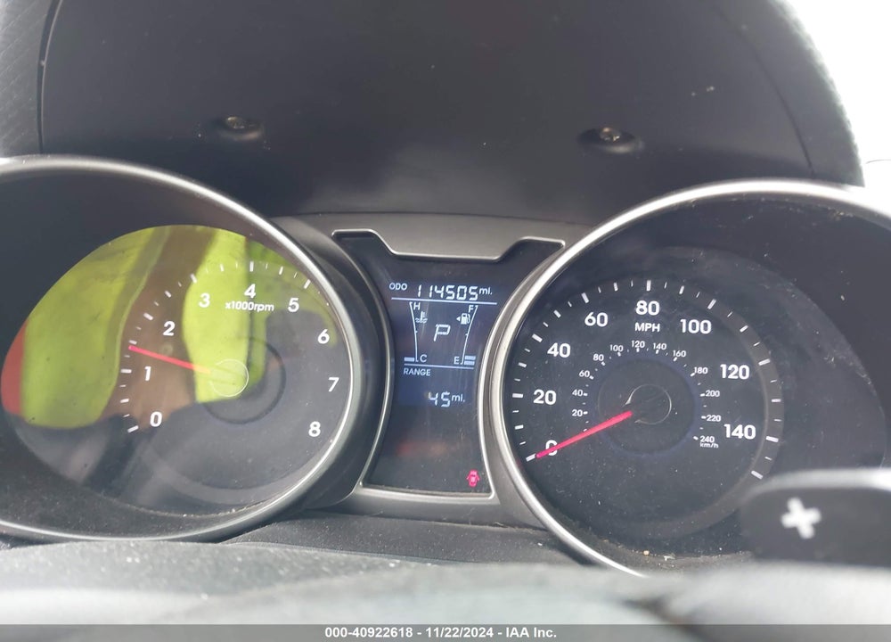 2013 HYUNDAI VELOSTER VIN: KMHTC6AD8DU106361