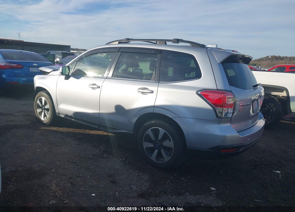 2017 SUBARU FORESTER 2.5I LIMITED VIN: JF2SJARC7HH807123
