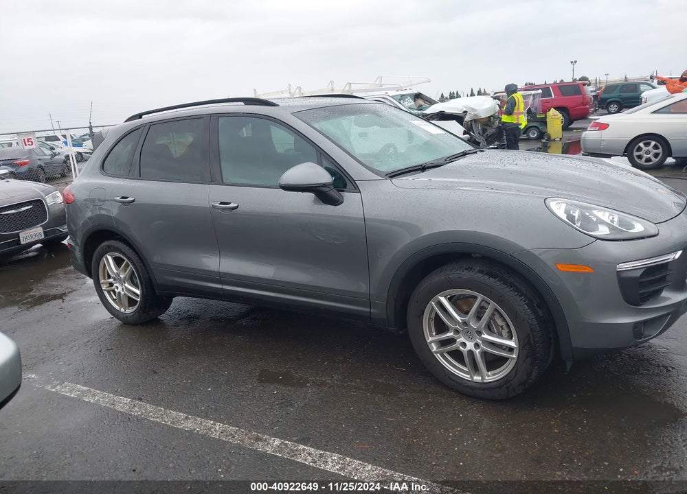 2016 PORSCHE CAYENNE VIN: WP1AA2A20GKA16130