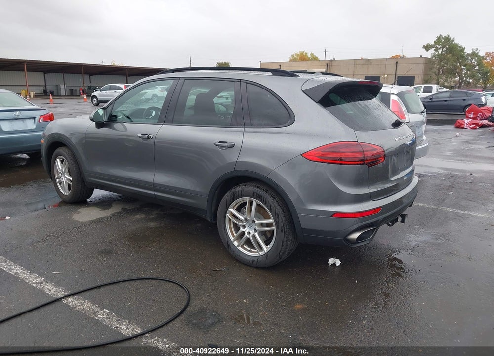 2016 PORSCHE CAYENNE VIN: WP1AA2A20GKA16130