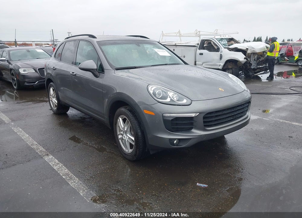 2016 PORSCHE CAYENNE VIN: WP1AA2A20GKA16130