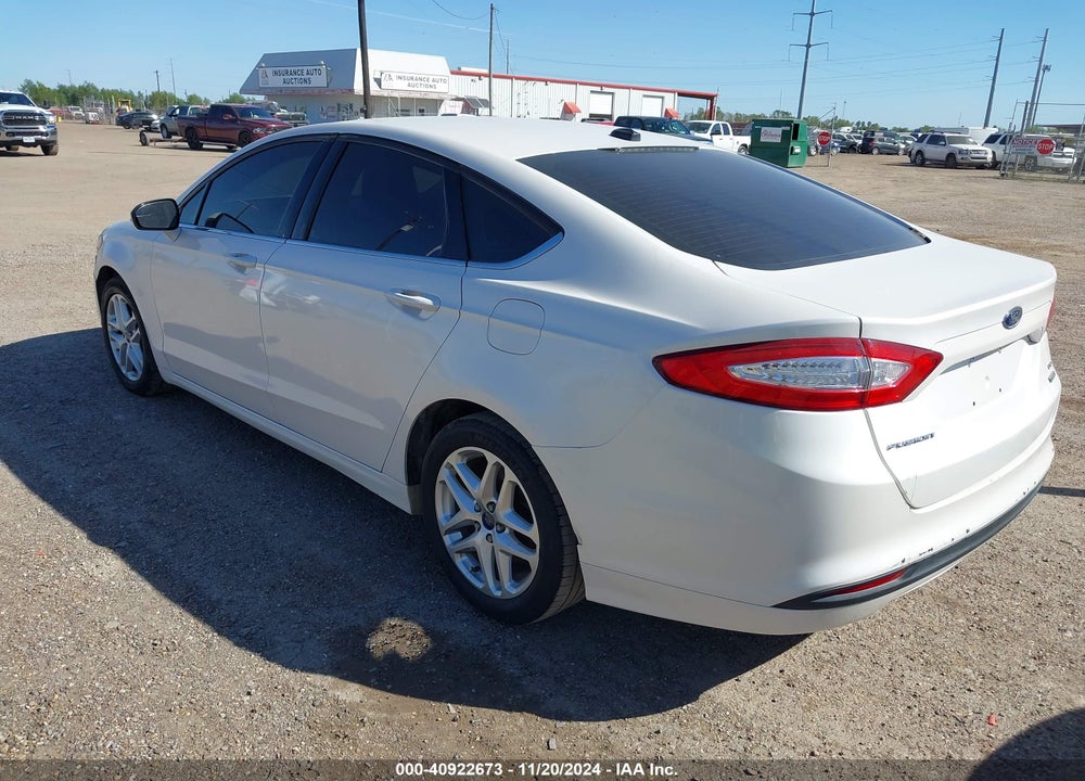 2014 FORD FUSION SE VIN: 3FA6P0HD4ER141695