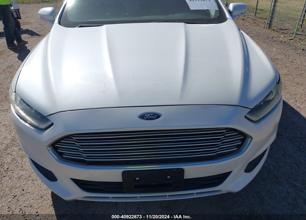 2014 FORD FUSION SE VIN: 3FA6P0HD4ER141695