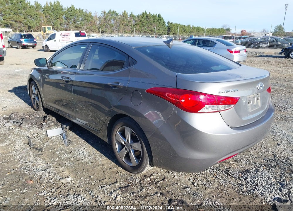 2013 HYUNDAI ELANTRA GLS VIN: 5NPDH4AE2DH310977