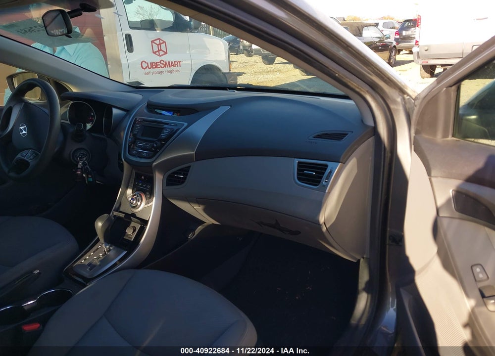 2013 HYUNDAI ELANTRA GLS VIN: 5NPDH4AE2DH310977