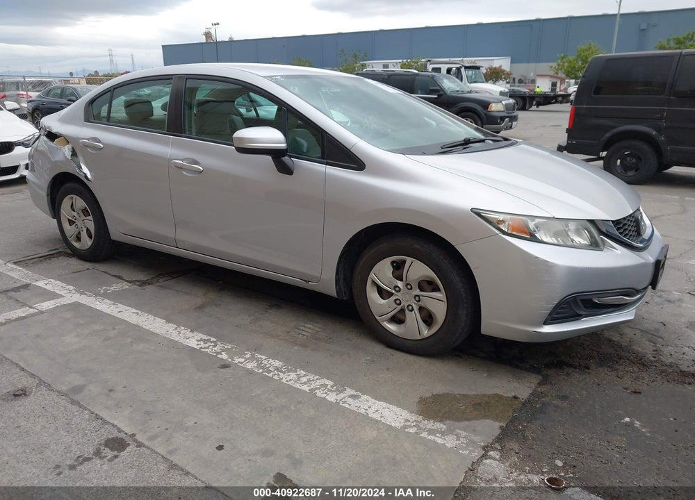 2014 HONDA CIVIC LX VIN: 19XFB2F58EE264326