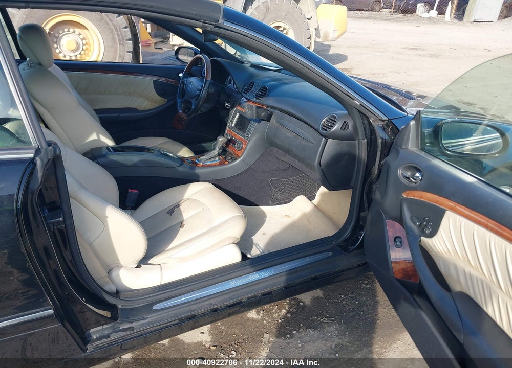 2009 MERCEDES-BENZ CLK 350 VIN: WDBTK56F99T104741