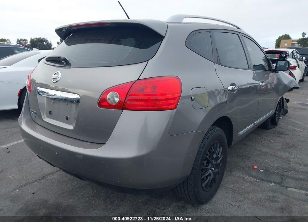 2015 NISSAN ROGUE SELECT S VIN: JN8AS5MT3FW654775
