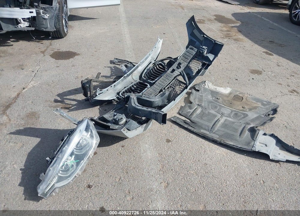 2018 BMW 340 VIN: WBA8B3G54JNV01071