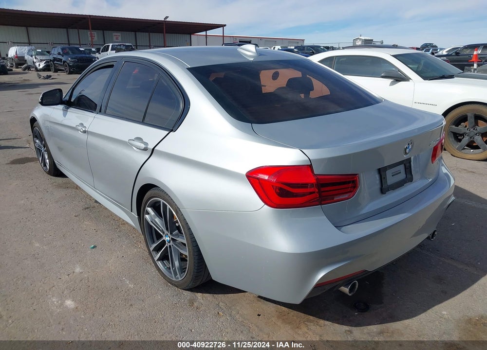 2018 BMW 340 VIN: WBA8B3G54JNV01071