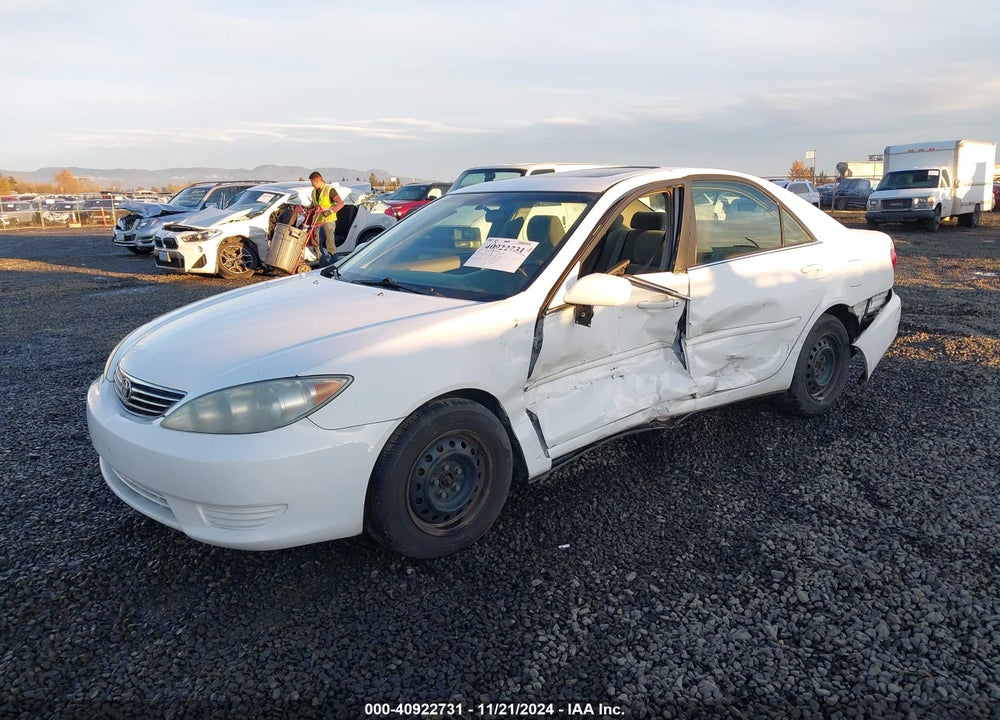 2005 TOYOTA CAMRY LE VIN: 4T1BE32K65U543441
