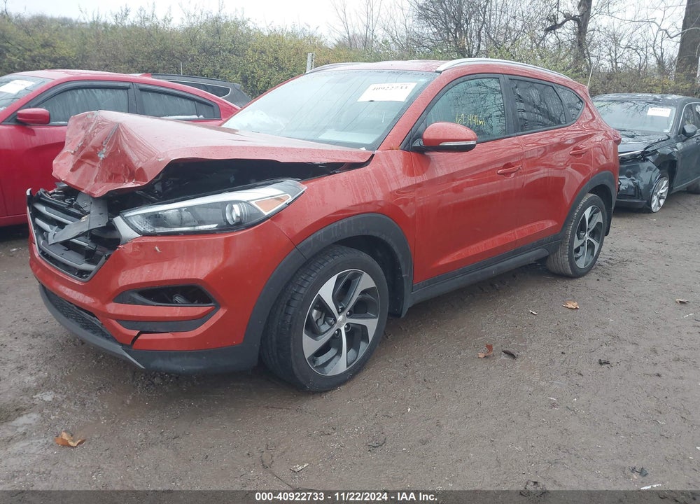 2016 HYUNDAI TUCSON SPORT VIN: KM8J33A21GU136584