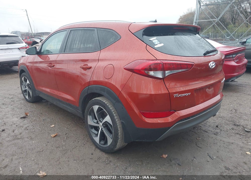 2016 HYUNDAI TUCSON SPORT VIN: KM8J33A21GU136584
