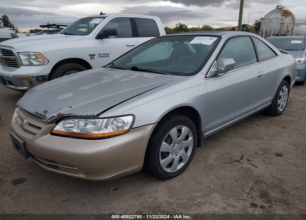 2000 HONDA ACCORD 3.0 EX VIN: 1HGCG2253YA024670