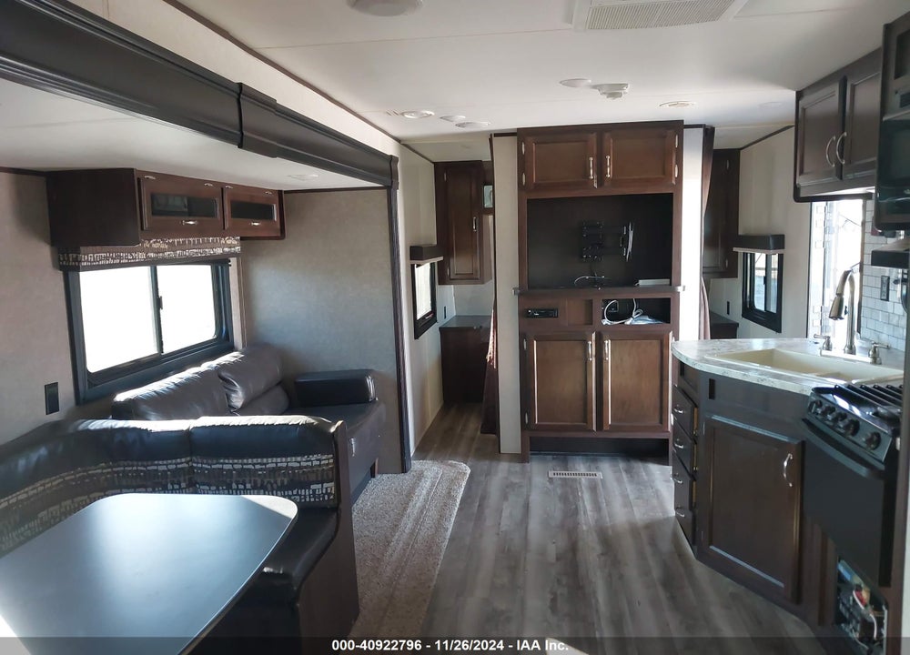 2018 OTHER JAYCO VIN: 1UJBJ0BT7J17T0612
