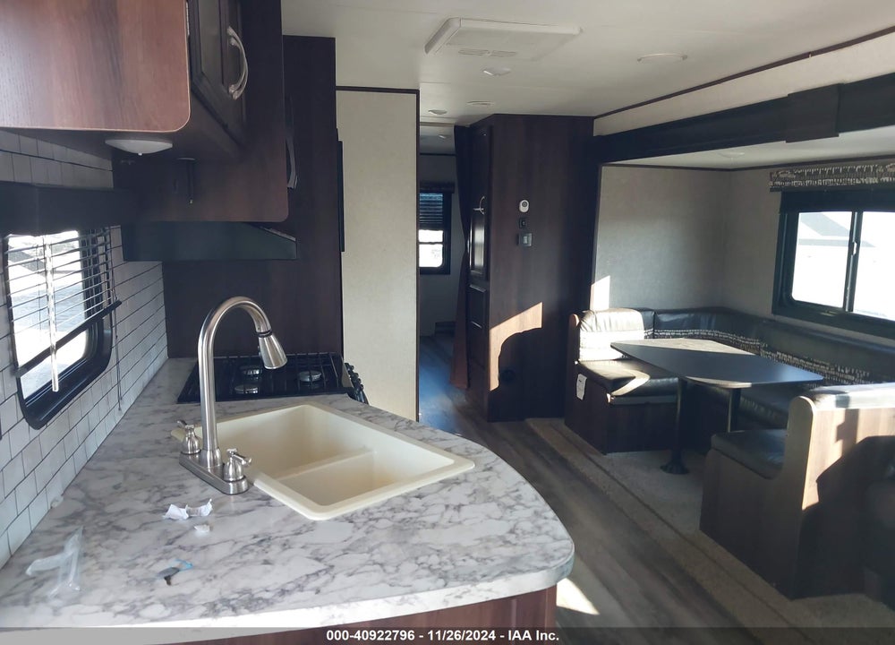 2018 OTHER JAYCO VIN: 1UJBJ0BT7J17T0612