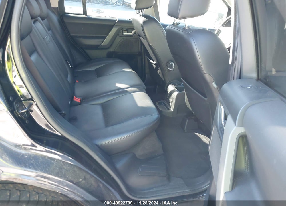 2008 LAND ROVER LR2 SE VIN: SALFS24N68H032219