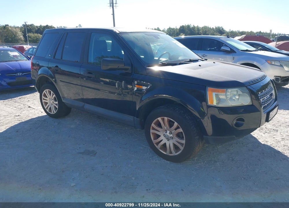 2008 LAND ROVER LR2 SE VIN: SALFS24N68H032219