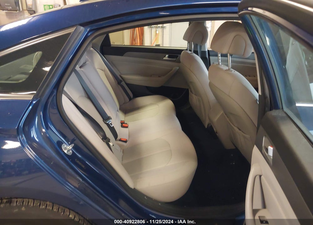 2015 HYUNDAI SONATA ECO VIN: 5NPE24AA1FH150869