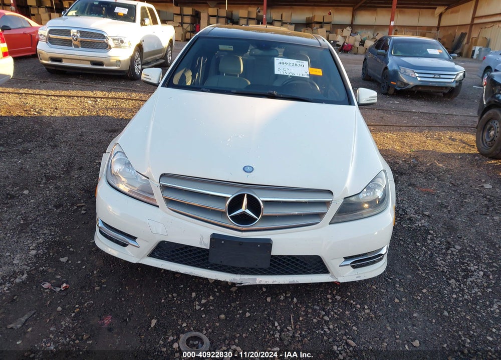 2012 MERCEDES-BENZ C 300 LUXURY 4MATIC/SPORT 4MATIC VIN: WDDGF8BB0CR229195